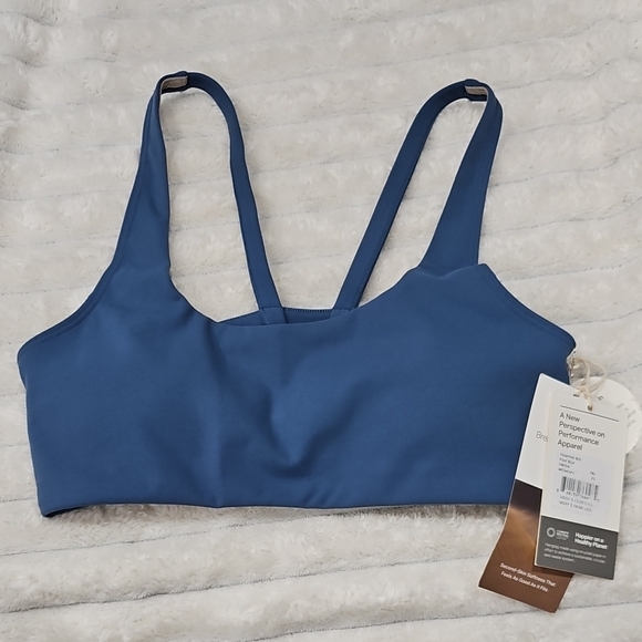 NWT Vuori Yosemite Bra